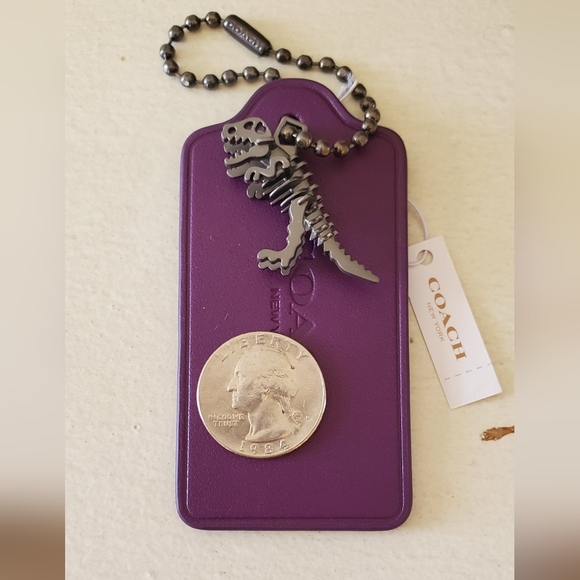 💕Coach Aubergine 3" Replacement Tag with UB Alloy Steel Rexy💕 - Picture 4 of 5